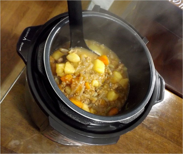 蓋を開けたまま9分煮込む