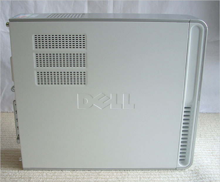 内部アクセスの際に開放するパネル