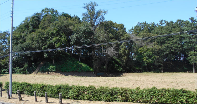 伝・御殿曲輪の高台