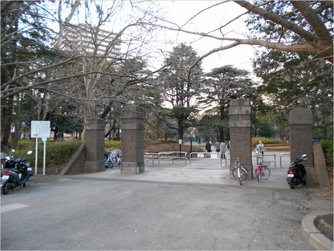 旧陸軍の工兵学校正門門柱