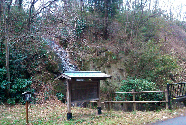 三千代姫伝説-栗谷沢（暮谷沢）の滝