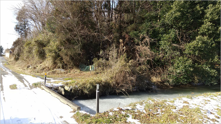 水堀として利用