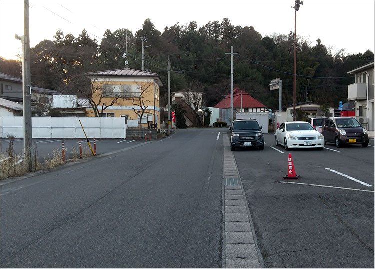 表参道（常松館の東側）