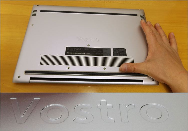 アルミ素材で梨地仕上げ