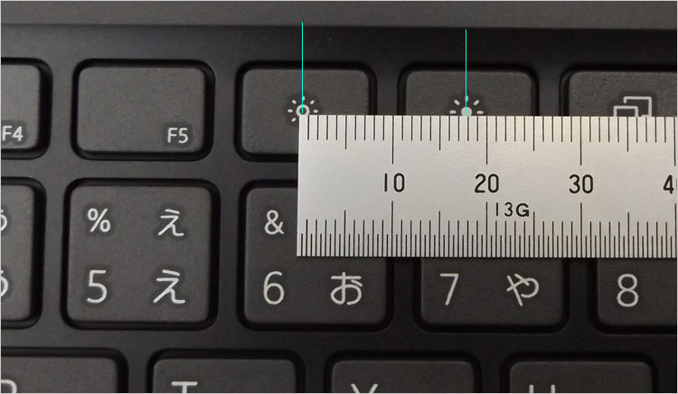 18mmほどのキーピッチ