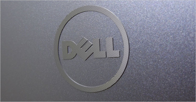 タワーでは高価なDELLロゴ