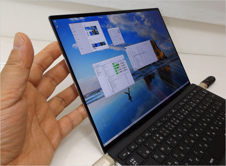 強化ガラスの「Corning Gorilla Glass 6」を採用しているとのこと。