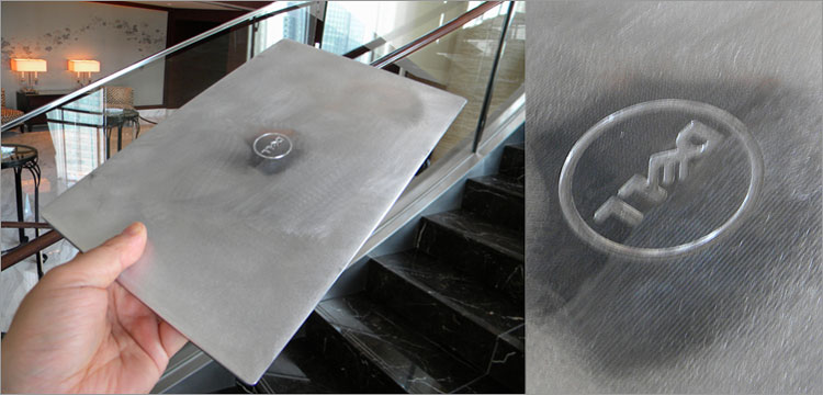 DELLロゴのところ