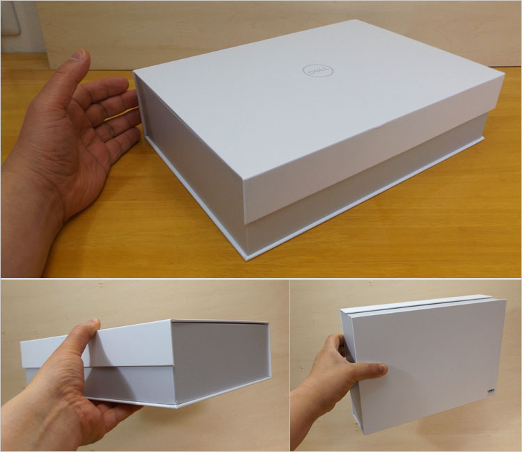 化粧箱とACアダプタ