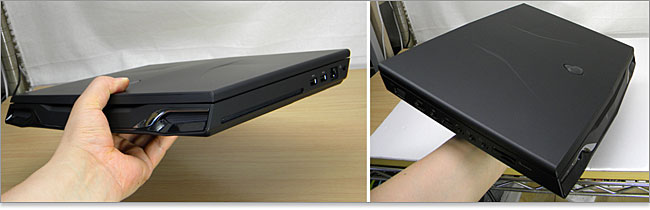 サイズは、幅 337mm、奥行258.36 mm、厚み37.8 mm