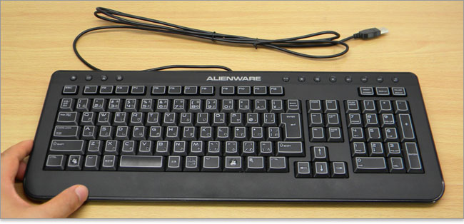 XPS 8300の付属キーボードと同じAlienware X51のキーボード