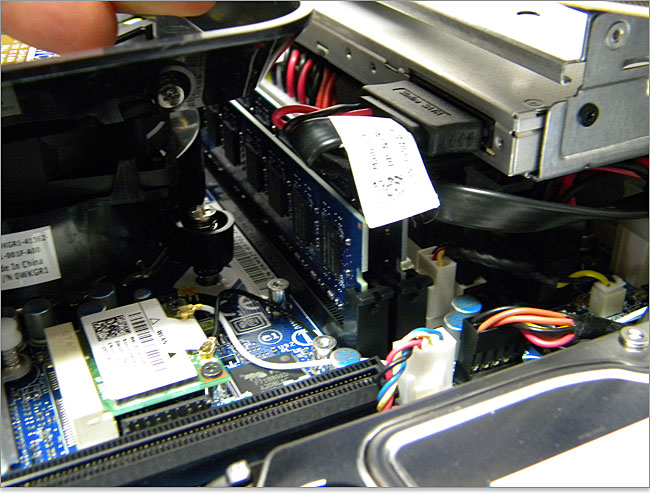 メモリスロットが2基装備