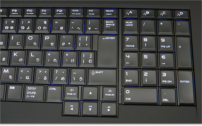 ALIENWARE 17はさすがにゲーム用途を意識