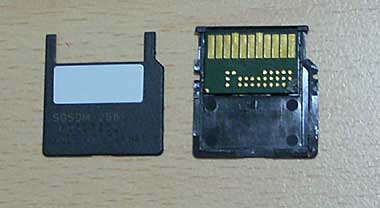 mini SDカードを解体