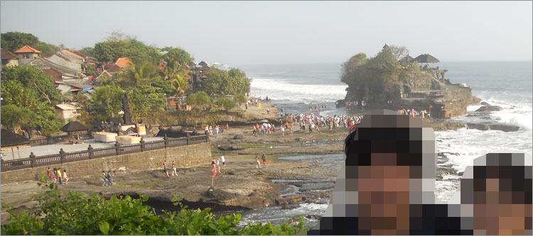 世界で一番美しい夕景スポットタナロット寺院