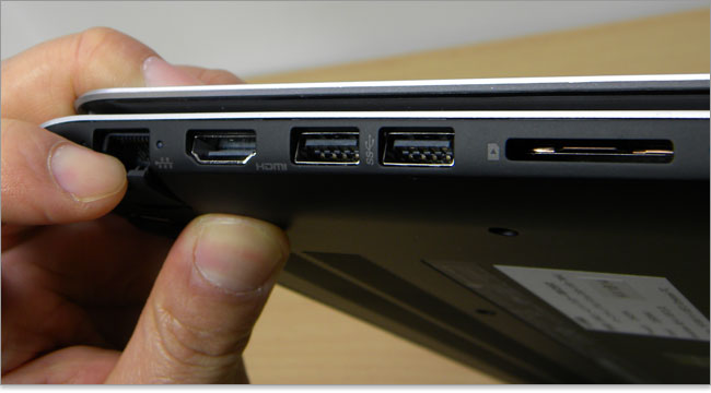 ギガビットイーサーLAN装備のHP ENVY Ultrabook 4デザインチェック