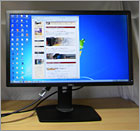 QHD（2560 × 1440）のU2713HMだよ