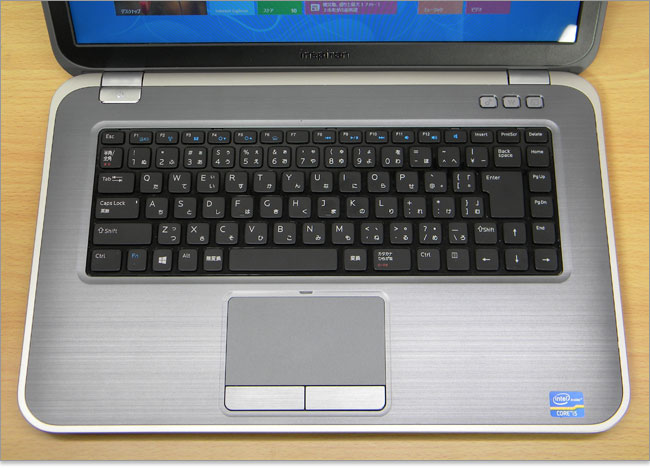 Inspiron 15z Ultrabookはアイソレーションキーボードを採用