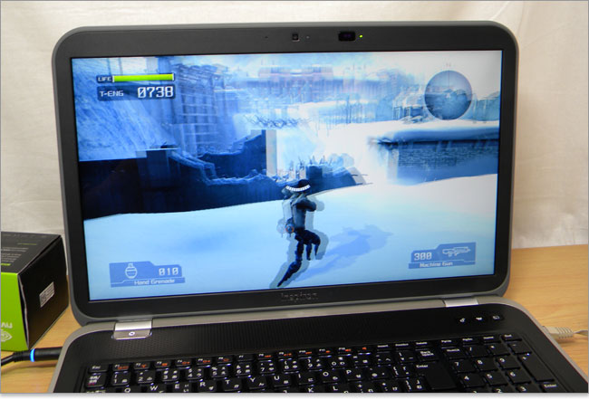 Inspiron 17R Special Edition3D立体視でプレイ