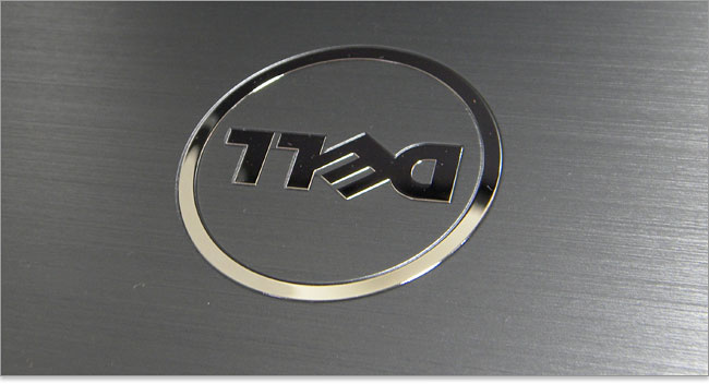 Inspiron 17RにあったDELLロゴ写真