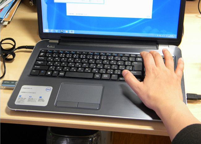 Inspiron 17Rレビュー写真とガイド