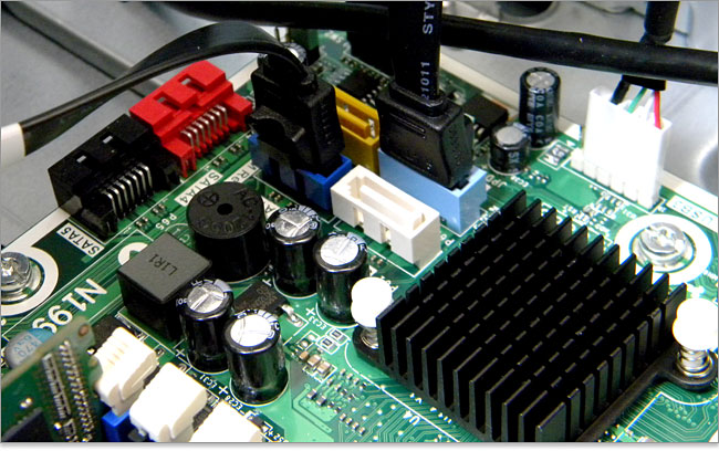 Pavilion 500-210jpのPCケース