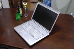 64GB eMMC（Samsung MCG8GC）