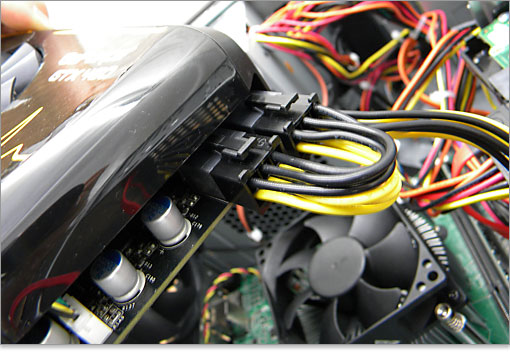 PCI Express電源コネクタの6ピンコネクタ