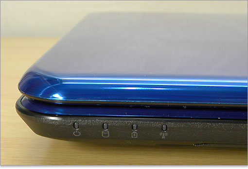 Inspiron 15R（N5110）閉じているときの様子。