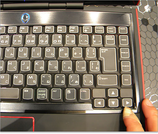 ゲームノートということもあり、Alienware M14x