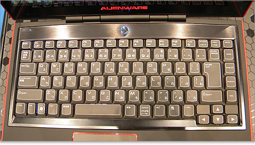 、くっきりとした視認性のあるキーボード