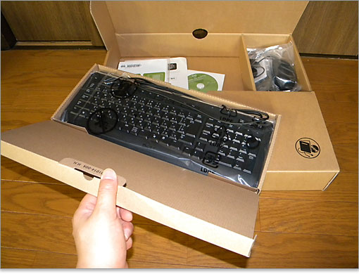 。前機種Inspiron 580のときと同じものでした。