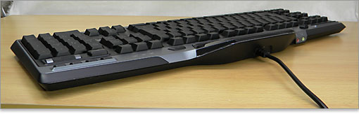 チルトスタンドを立てる前の設置。