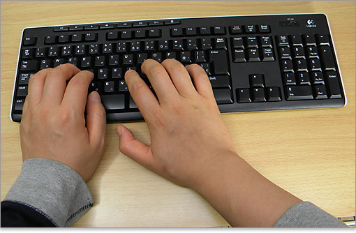 キータッチの様子。