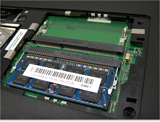 hynix製純正メモリを搭載
