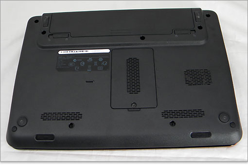 パソコン購入ならInspiron M102zを