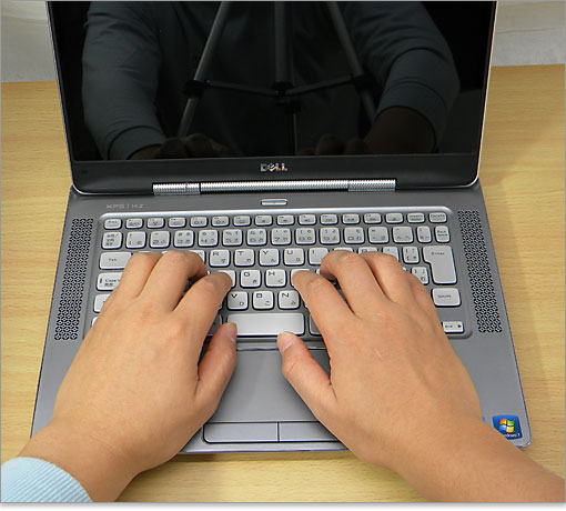 浮き石型キーボード（アイソレーション・キーボード）