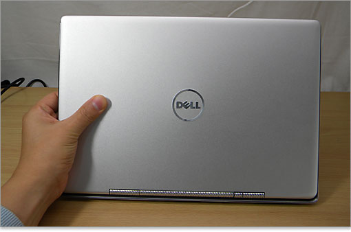 XPS 14z（L412z）金属ならではの高級感