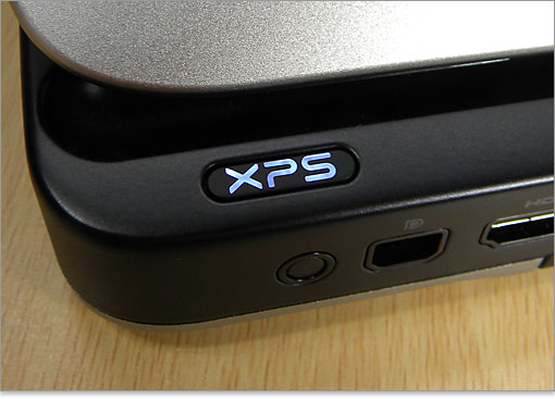 XPS ロゴライトを配置。