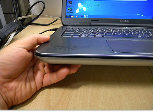 XPS17あのハイパフォーマンスを詰め込んだものだ