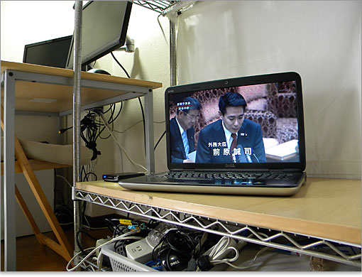 大画面で観たいときは外部モニタ出力