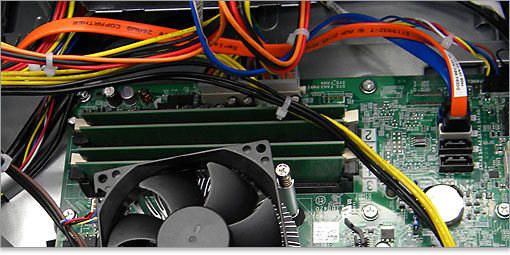 6Gbps（600MB/s）の高速ストレージ