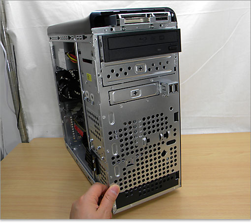 フロントパネルを外す