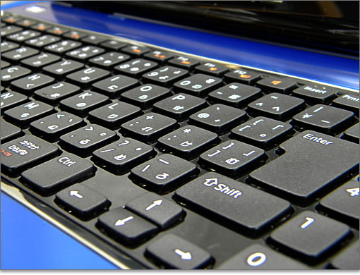 キーとキーの隙間にホコリや糸くずが溜まりにくいInspiron 15R（N5110）