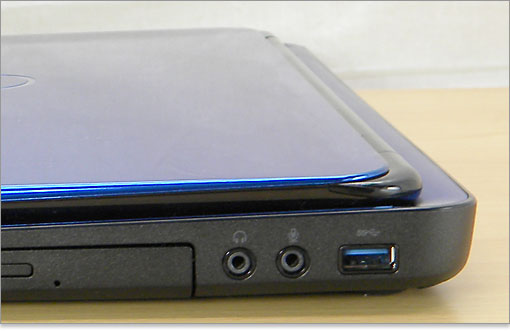 USB3.0端子はUSB2.0と区別