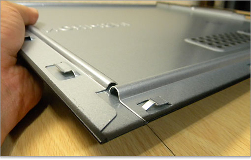 Inspiron 580のサイドパネル