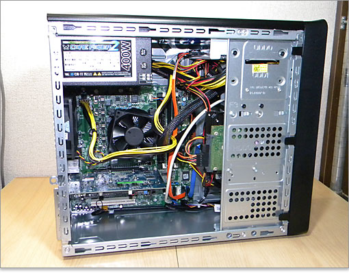 ハイエンド・グラフィックカードを搭載する予定はありません。ただのお遊び工作でした。