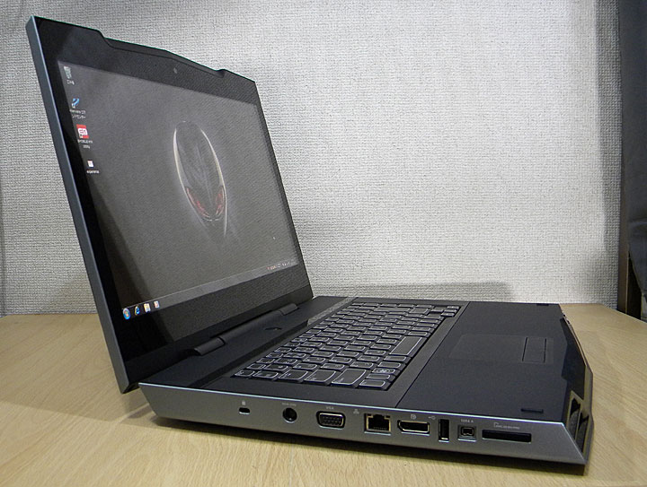 新しくCore i7を搭載したStudio XPS 16