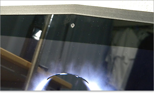 200万画素のWebカメラを内蔵。ビデオチャットのほか