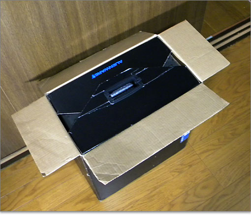 Alienware M15xを梱包箱